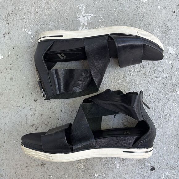 Eileen Fisher tumbled leather sneakers - Picture 2 of 6